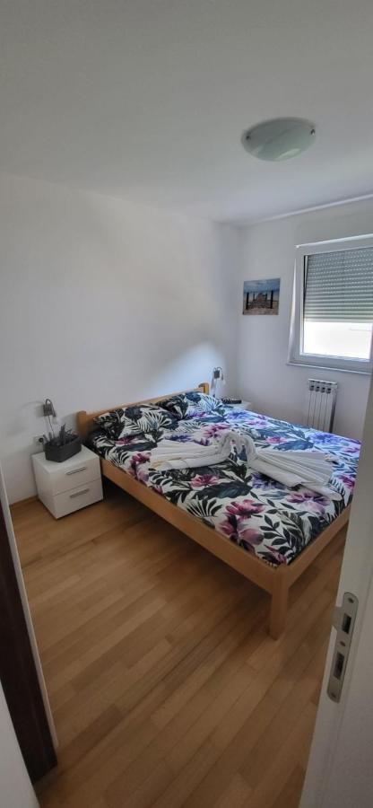 Apartment Summer Dream Punat Eksteriør billede
