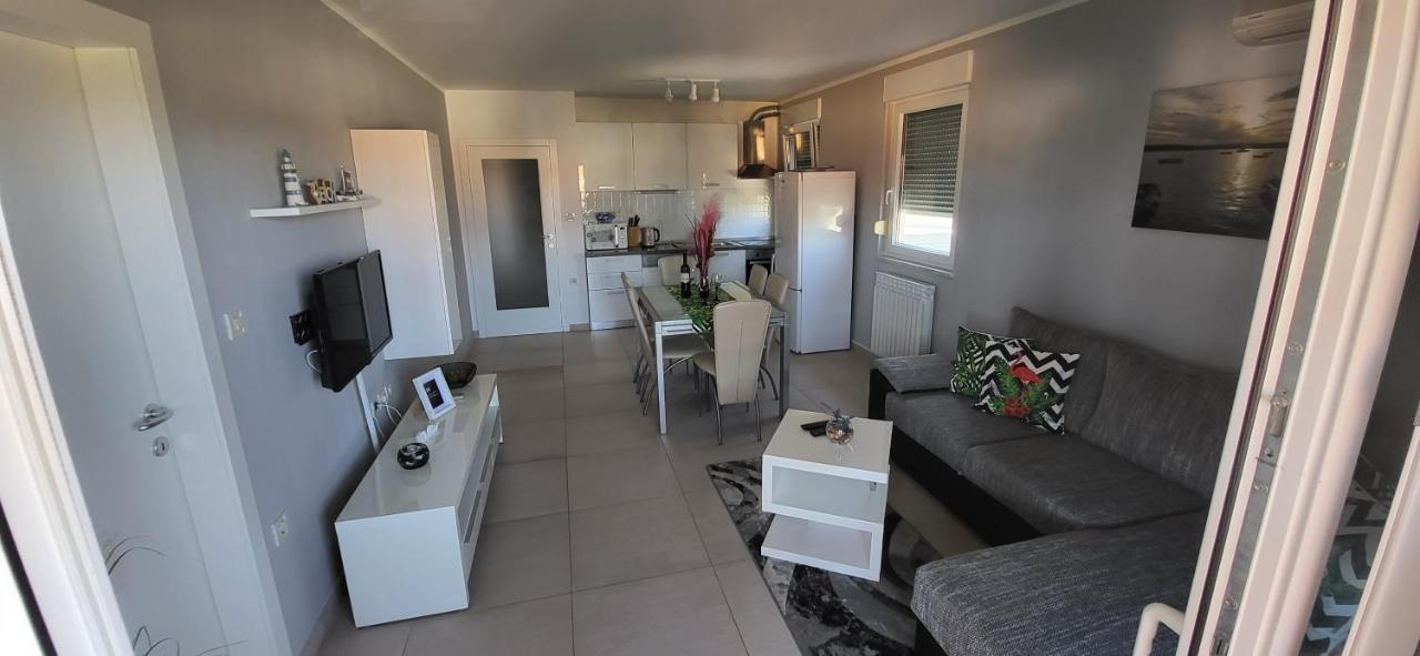 Apartment Summer Dream Punat Eksteriør billede
