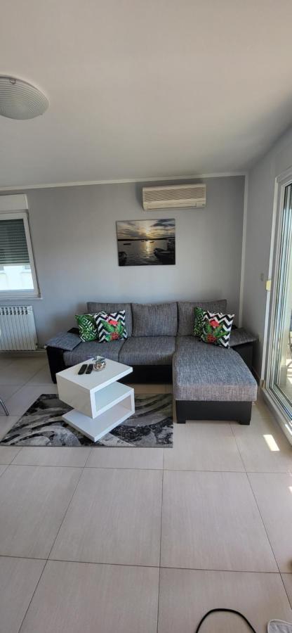 Apartment Summer Dream Punat Eksteriør billede